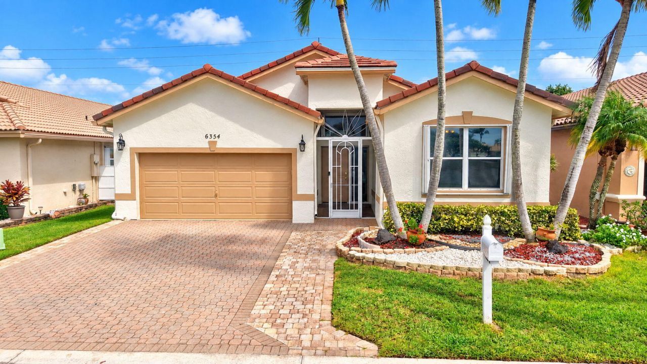 6354 Westchester Club Drive N, Boynton Beach, FL 33437 Photo