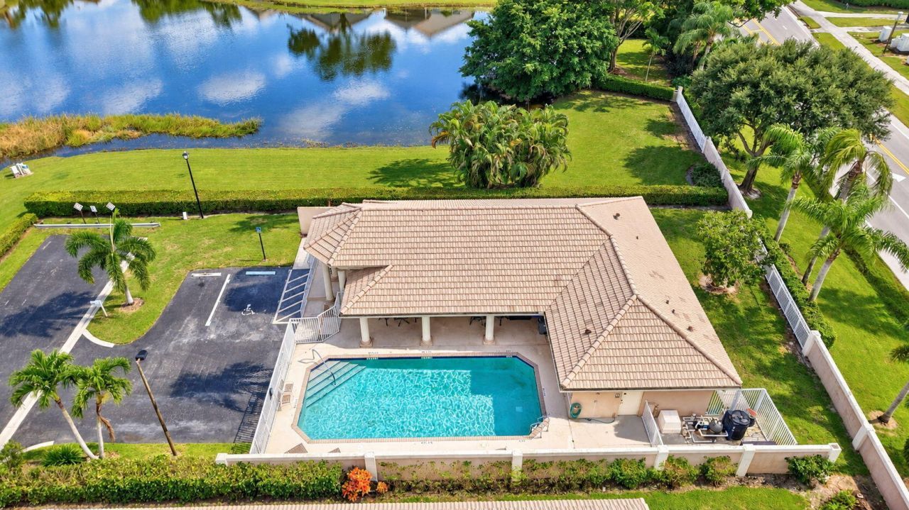 6354 Westchester Club Drive N, Boynton Beach, FL 33437 Photo
