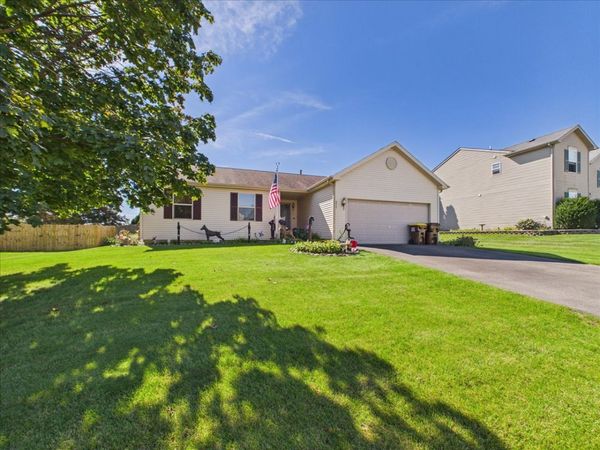 2317 Westfield Lane , Belvidere, IL 61008