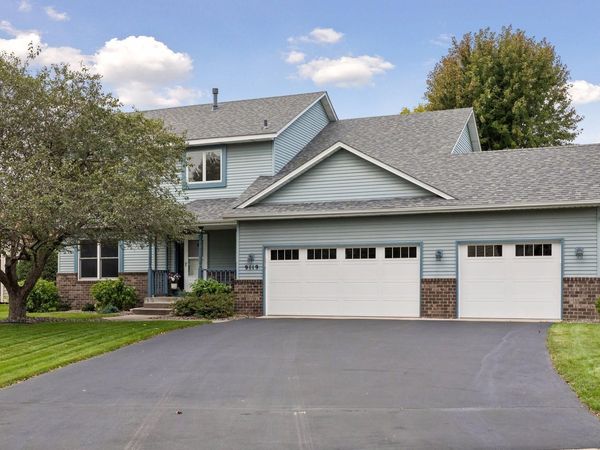 9119 Nantwick Ridge, Brooklyn Park, MN 55443