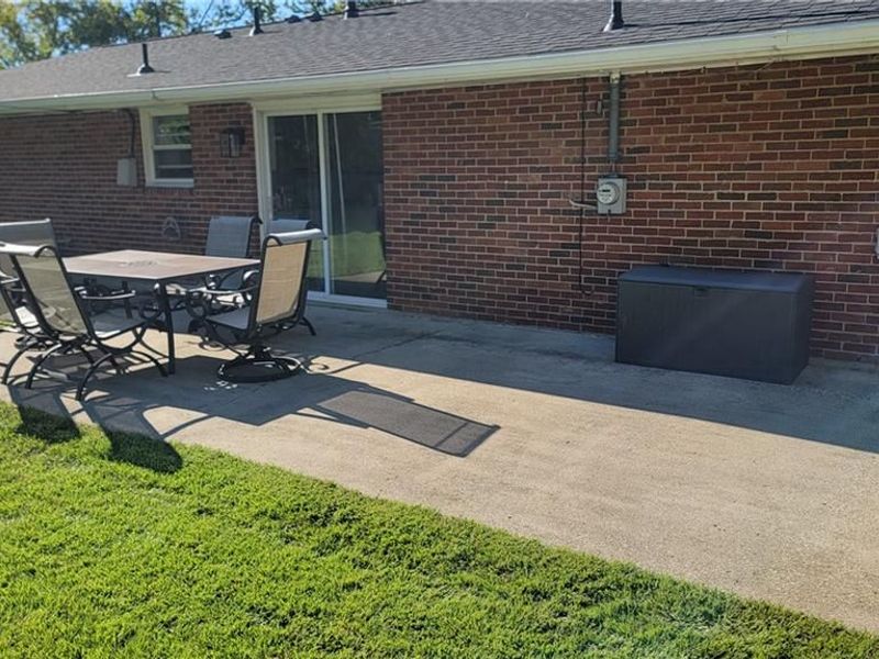 7310 Greydale Drive, Huber Heights, OH 45424 Photo 10