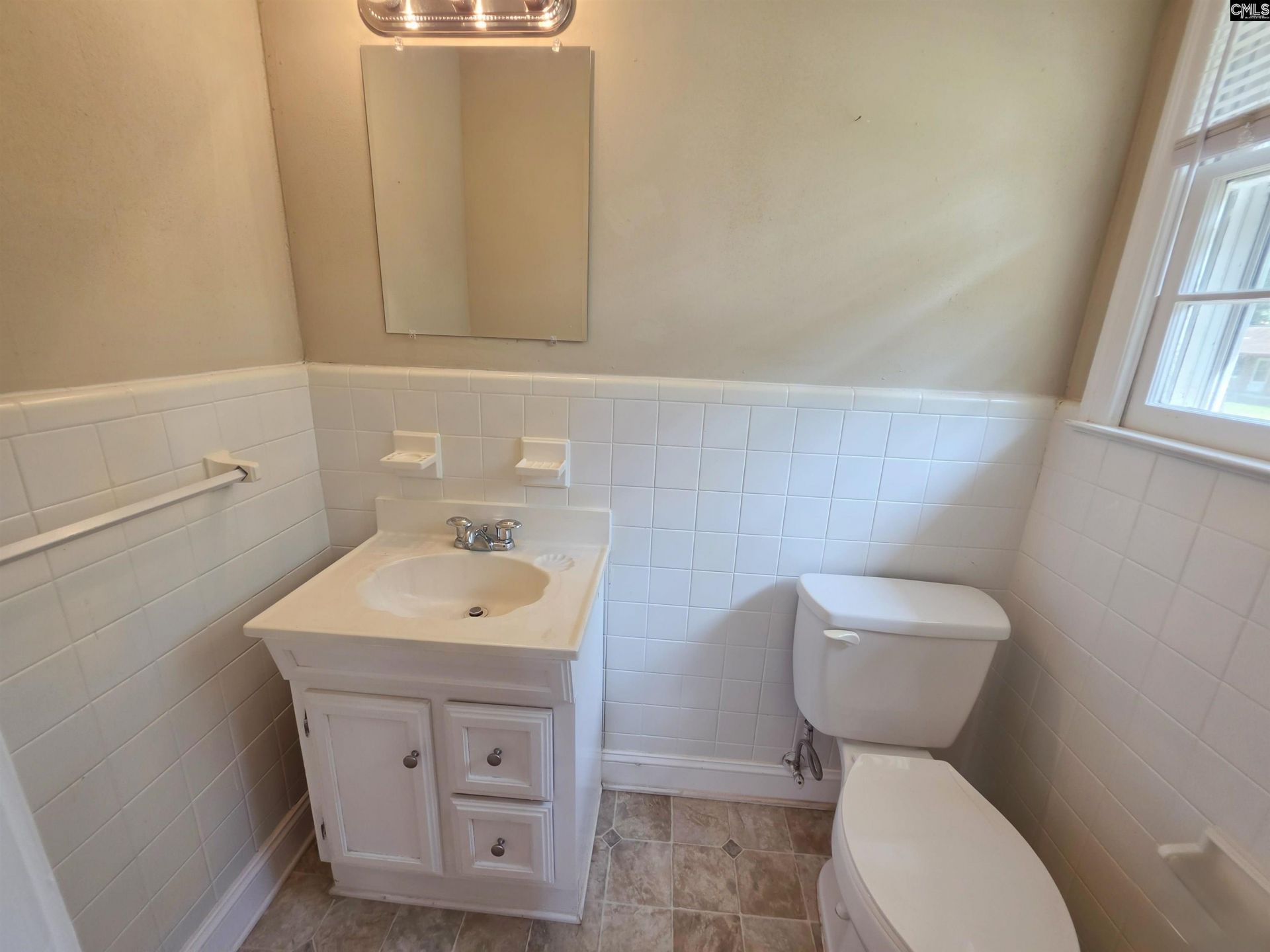 1834 Ashby Road Photo 14