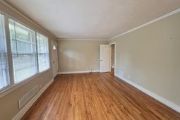 1834 Ashby Road  photo 4