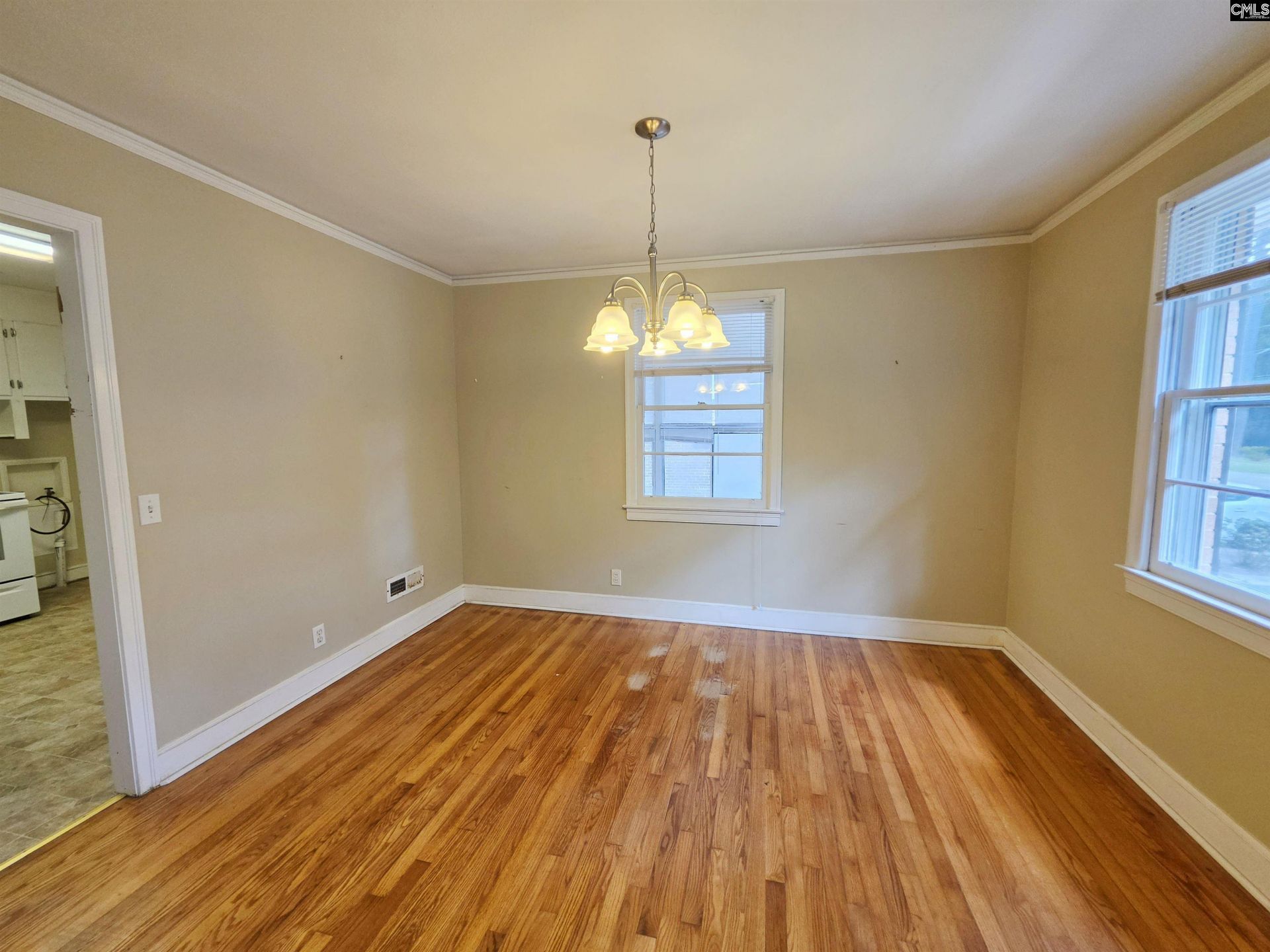 1834 Ashby Road Photo 6