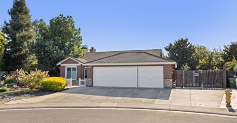 908 Courtenay Ct, Galt, CA 95632 Photo