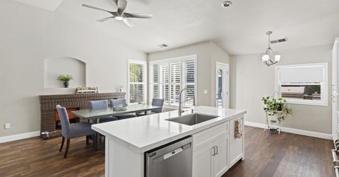 908 Courtenay Ct, Galt, CA 95632 Photo