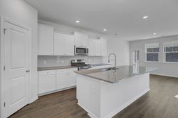 1052 Lettered Olive Lane photo 4