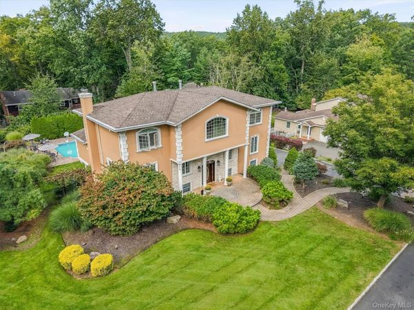 22 Beaumont Drive , New City, NY 10956