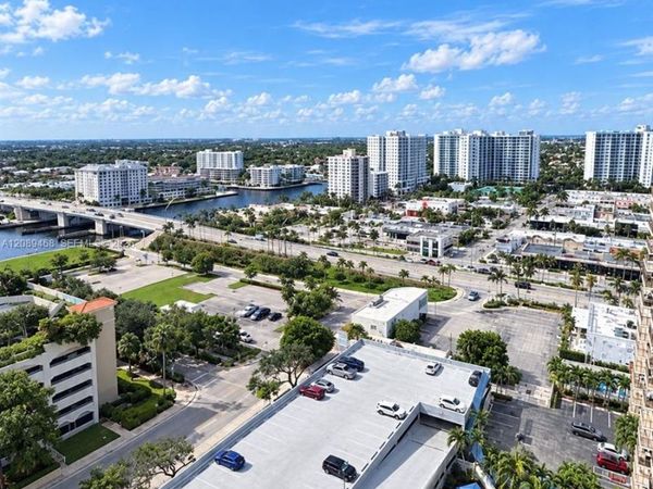 3015 N Ocean Blvd, Unit 18B, Fort Lauderdale, FL 33308