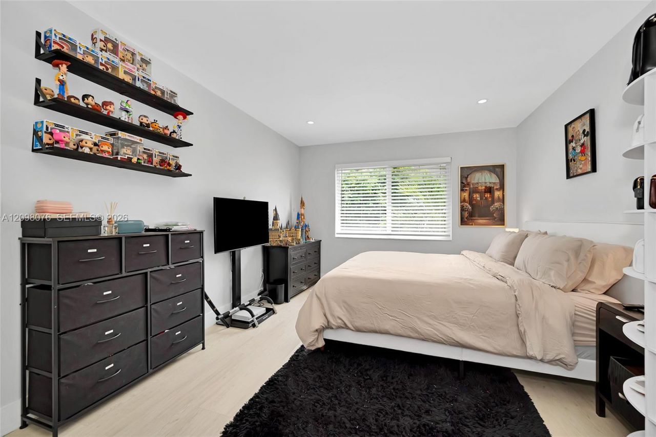 7845 Camino Real , Unit O-212, Miami, FL 33143 Photo
