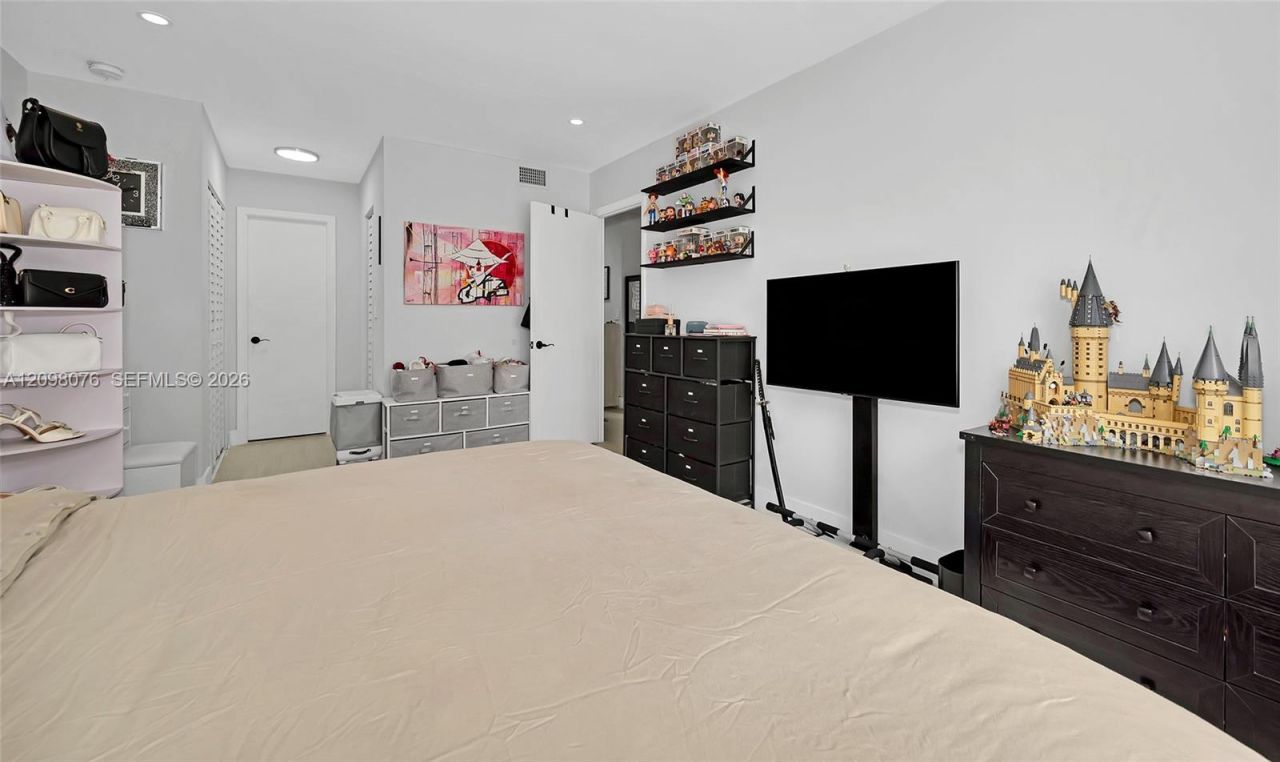 7845 Camino Real , Unit O-212, Miami, FL 33143 Photo