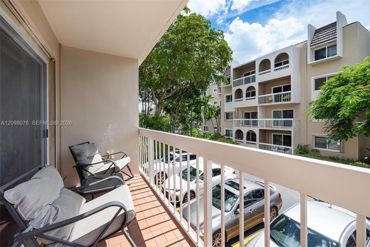7845 Camino Real , Unit O-212, Miami, FL 33143 Photo
