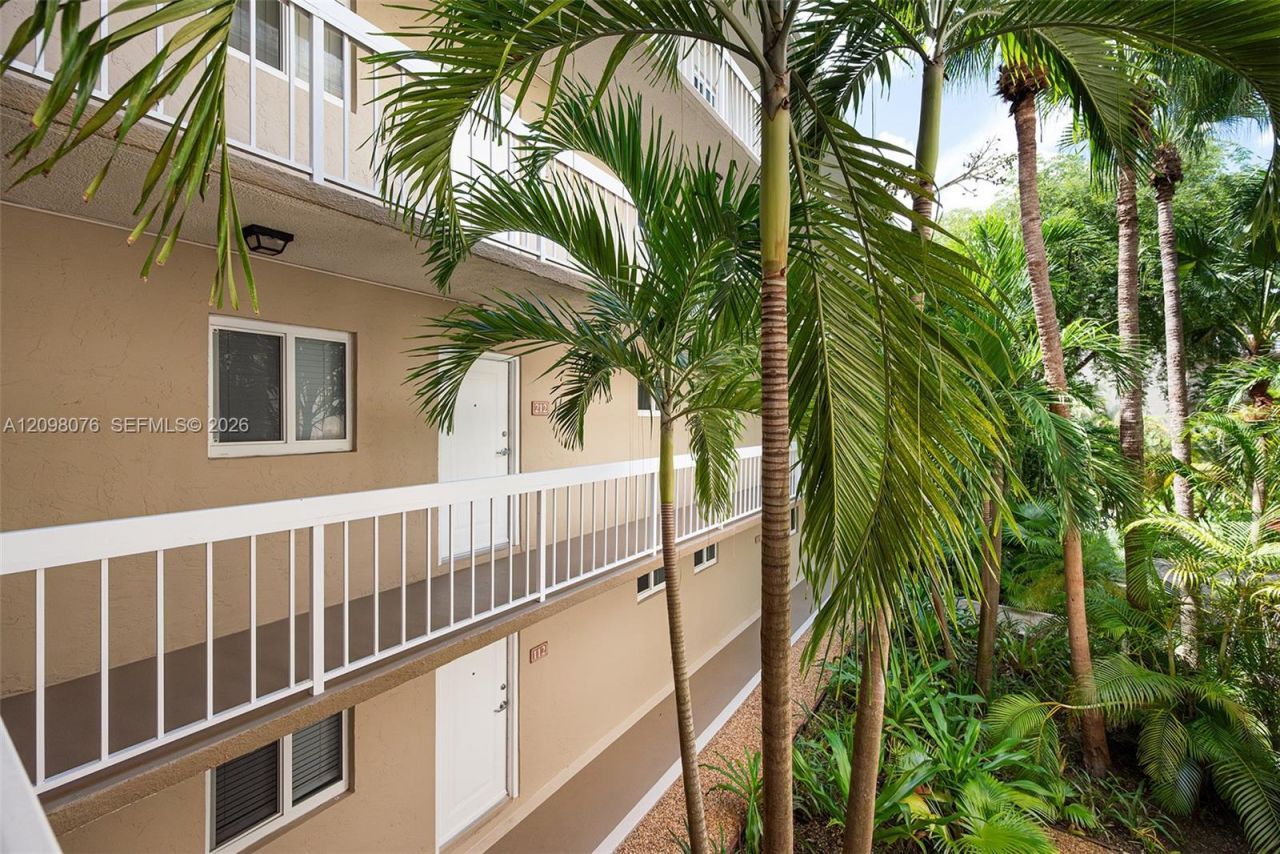 7845 Camino Real , Unit O-212, Miami, FL 33143 Photo