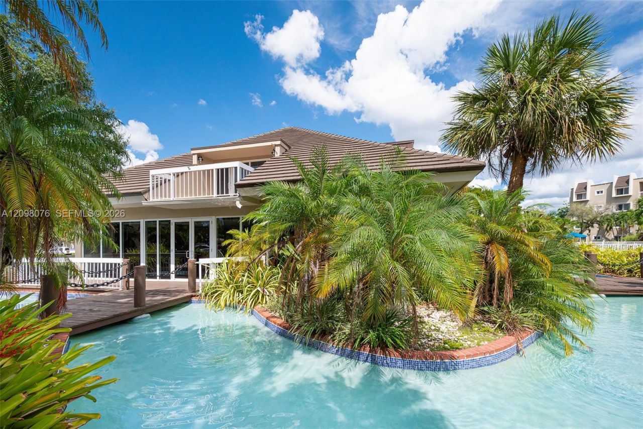 7845 Camino Real , Unit O-212, Miami, FL 33143 Photo