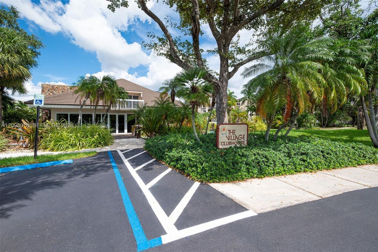 7845 Camino Real , Unit O-212, Miami, FL 33143 Photo