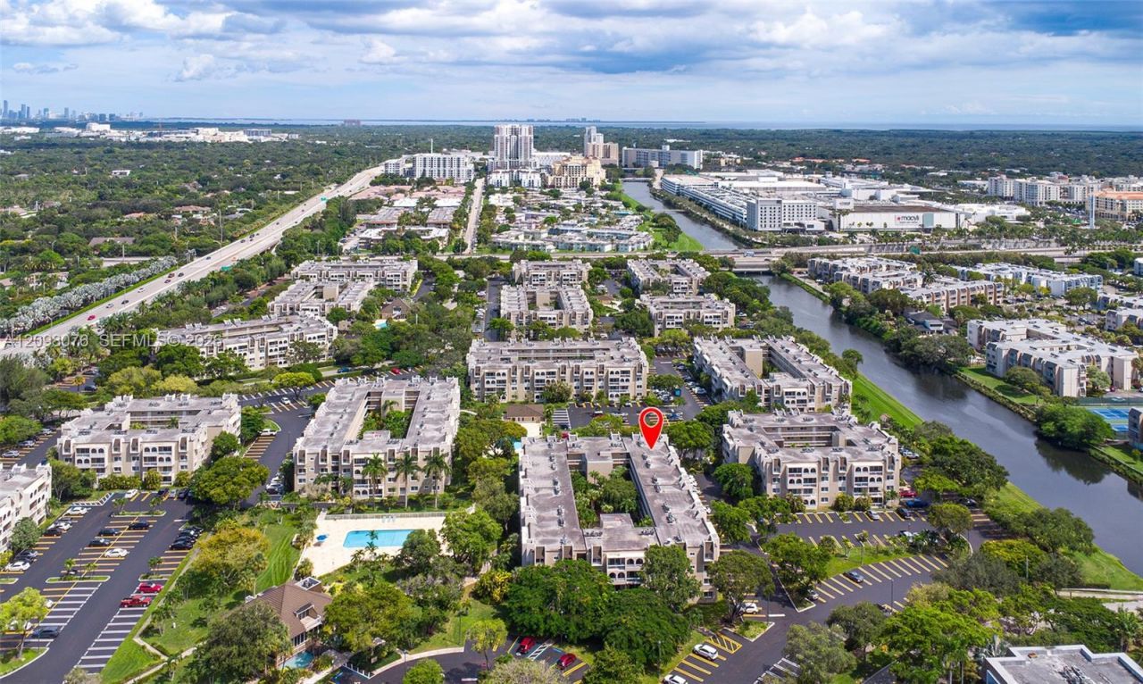 7845 Camino Real , Unit O-212, Miami, FL 33143 Photo