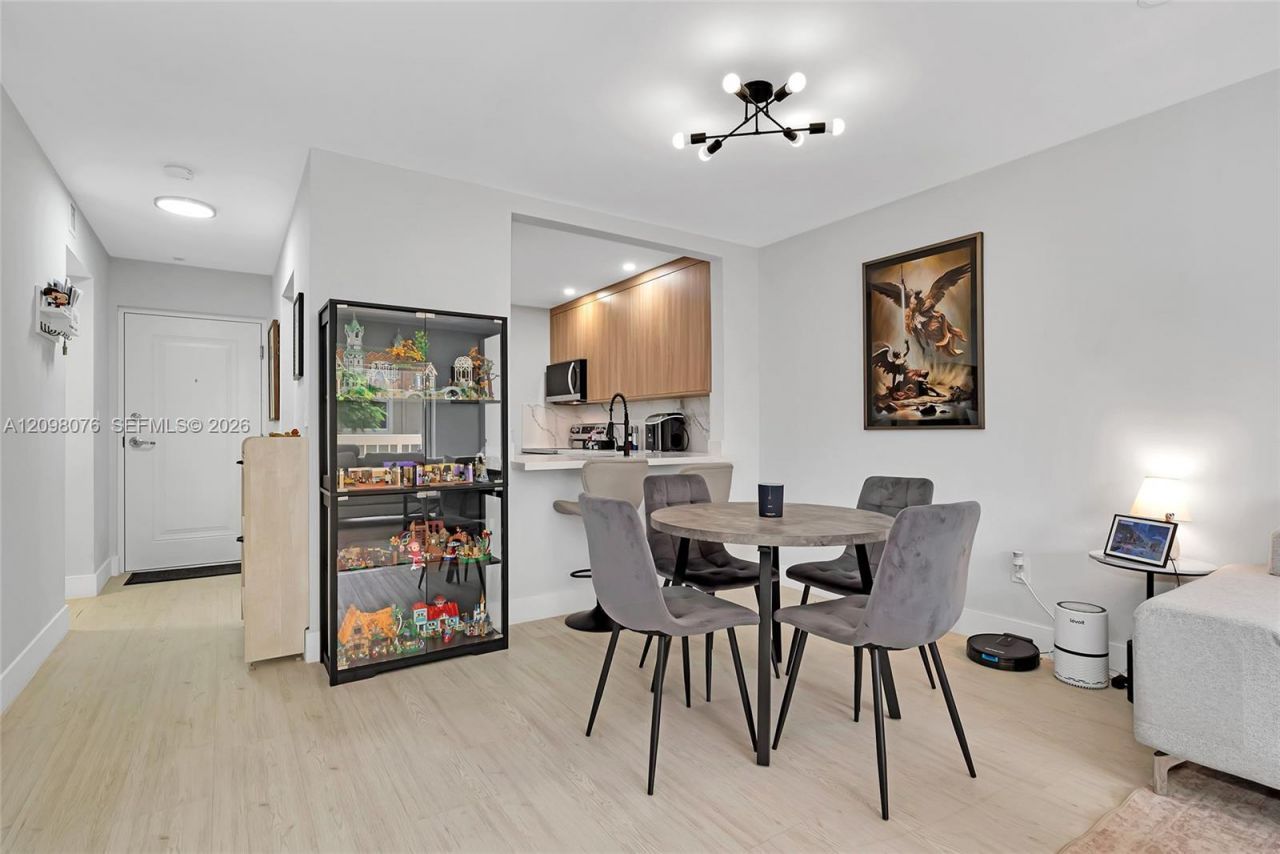 7845 Camino Real , Unit O-212, Miami, FL 33143 Photo