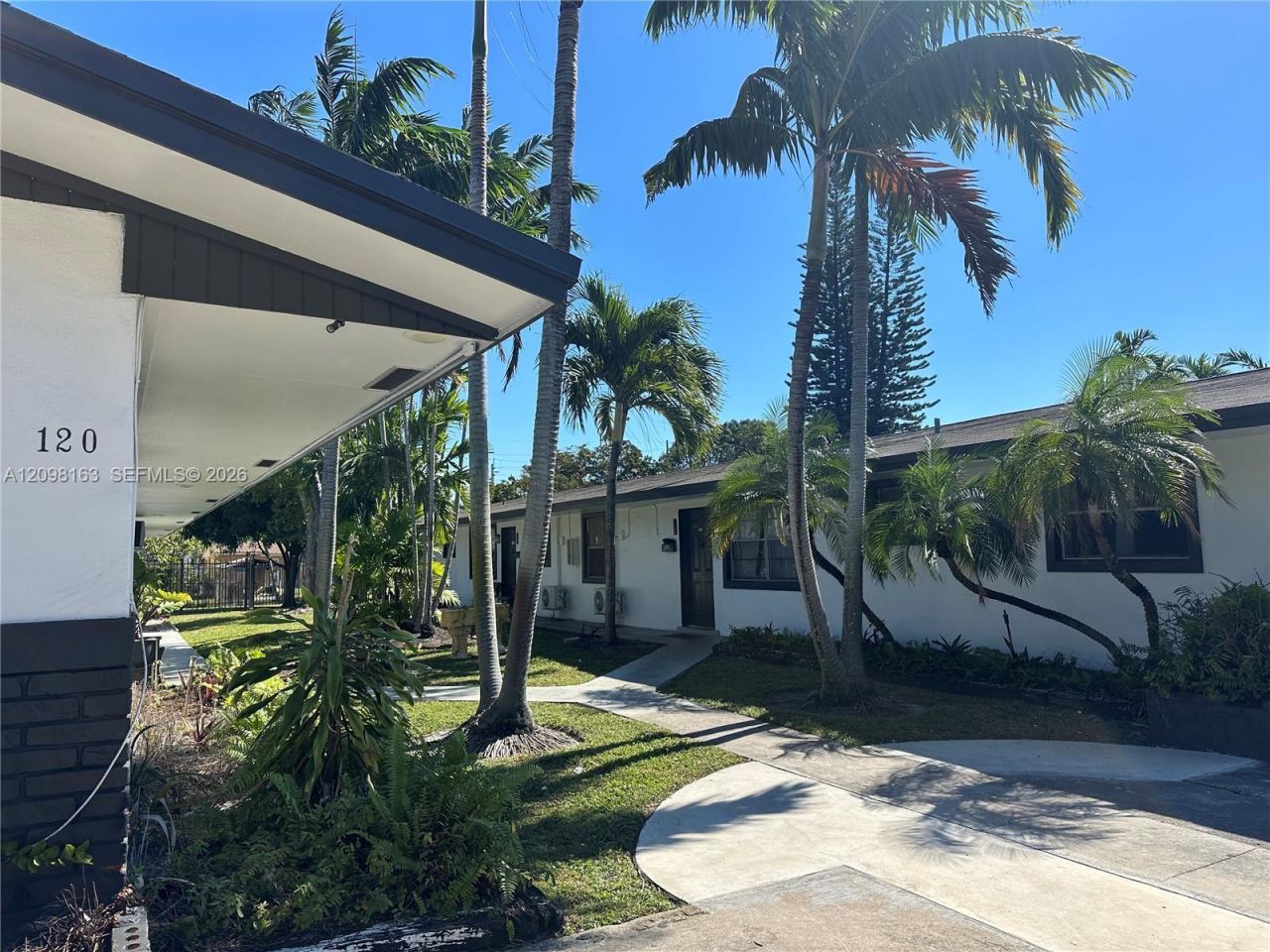 108 NW 2nd Ave, Unit C, Hallandale Beach, FL 33009 Photo
