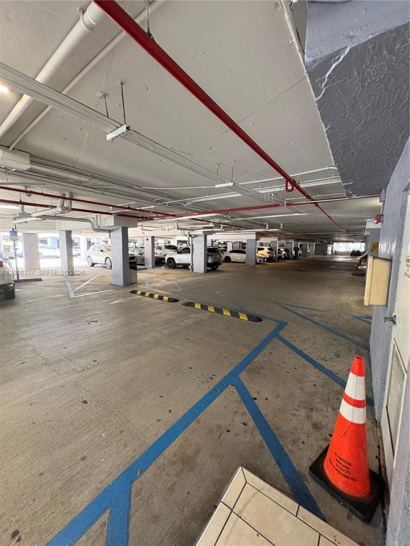 2415 NW 16th St Rd , Unit 316, Miami, FL 33125 Photo