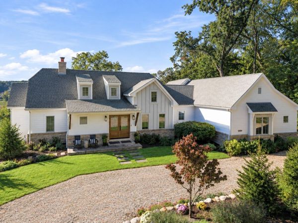 10894 Basswood Drive, New Buffalo, MI 49117