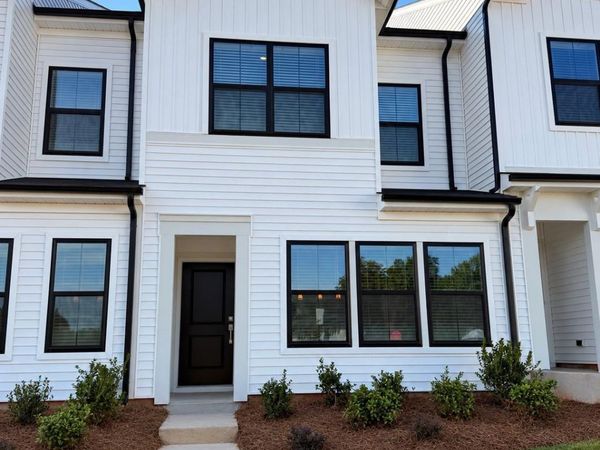 6554 Harlech Street , Charlotte, NC 28269