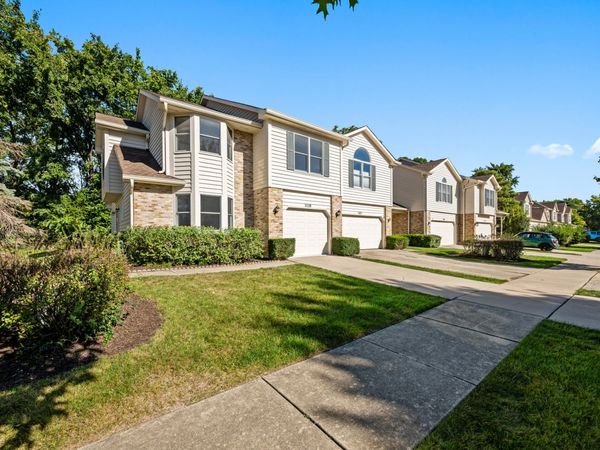 1119 Dickens Avenue , Naperville, IL 60563
