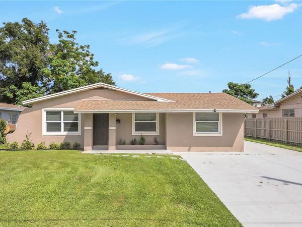 2041 W GORE STREET, ORLANDO, FL 32805