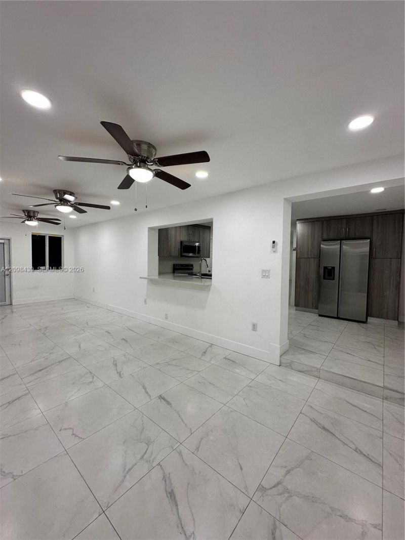 380 W 32nd St , Unit 1, Hialeah, FL 33012 Photo