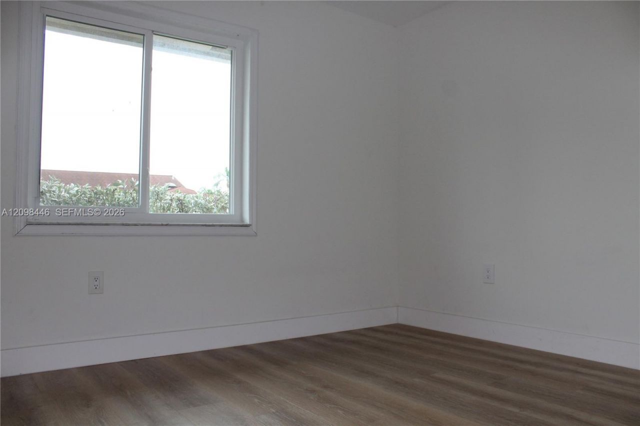 681 Pine Ridge Ter, Unit 681, Davie, FL 33325 Photo