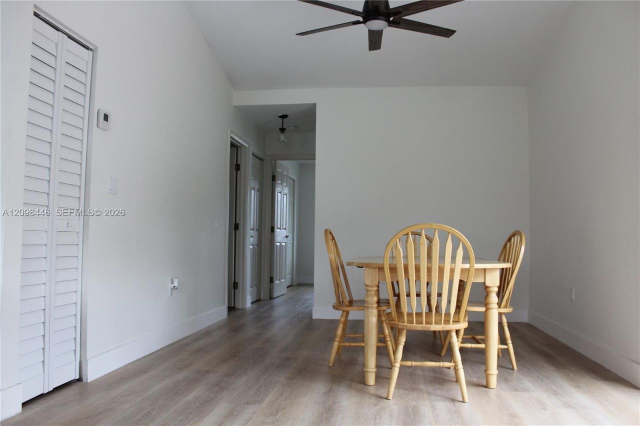 681 Pine Ridge Ter, Unit 681, Davie, FL 33325 Photo