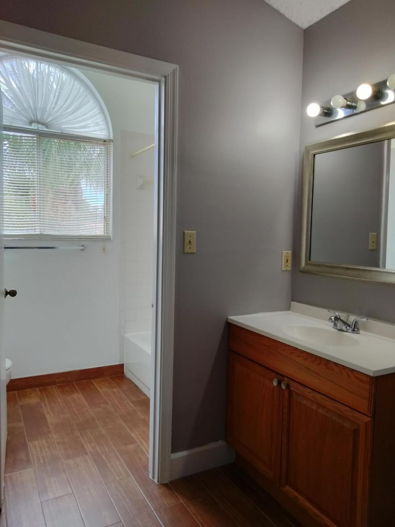 17201 Glenmoor Drive, West Palm Beach, FL 33409 Photo
