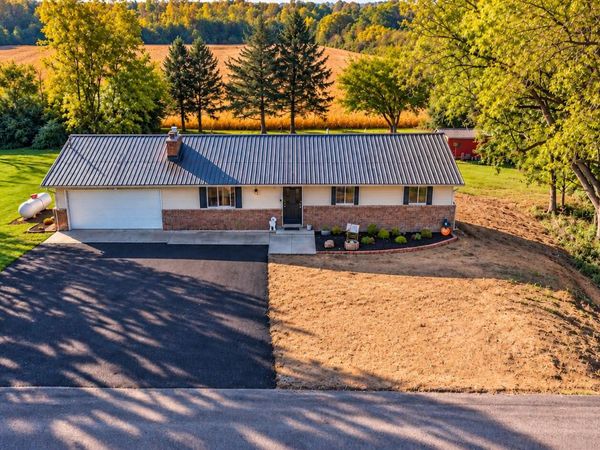 4441 S Pitchin Road, Springfield, OH 45502