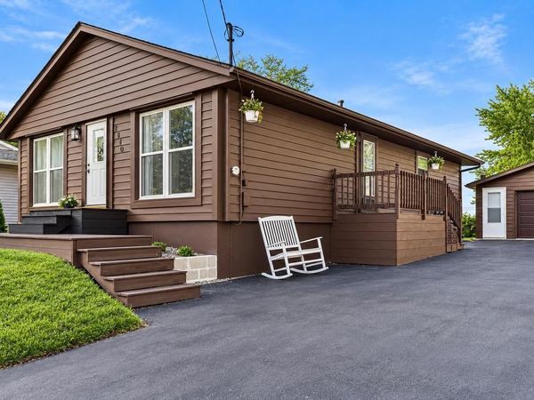 6410 237th AVENUE, Salem, WI 53168