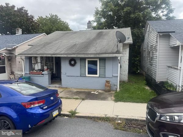 932 EDGEMONT AVENUE , PALMERTON, PA 18071