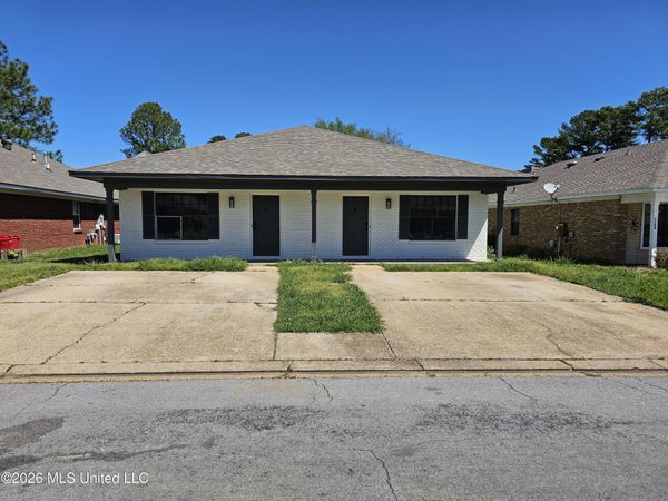 106 Brendalwood Lane, Brandon, MS 39047