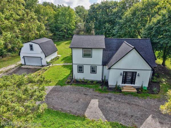 12111 Linden Road , Fenton Township, Mi 48451