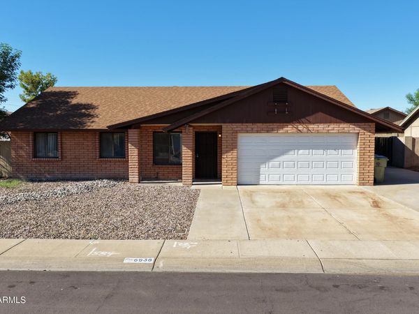 6538 W SUNNYSIDE Drive, Glendale, AZ 85304