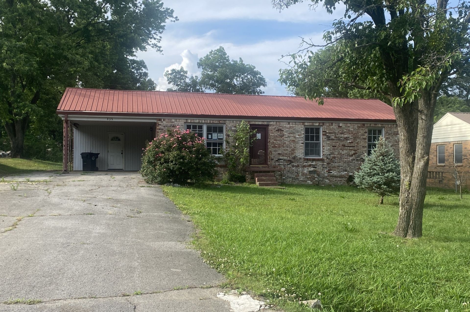 435 Ashe Ave, New Johnsonville, TN 37134 Main Photo