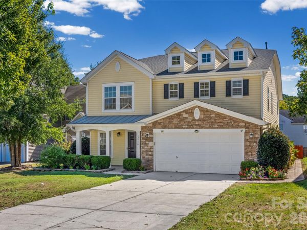 13750 Rutherglen Court , Charlotte, NC 28213