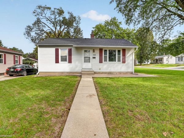 1181 Locke Avenue, Waterloo, IA 50702