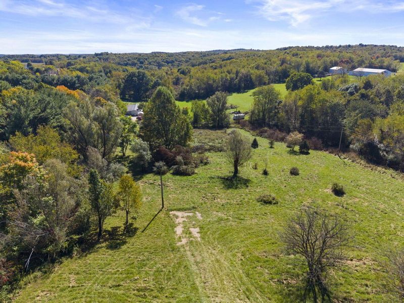 9784 Hunt Road, Saint Louisville, OH 43071 Photo 6