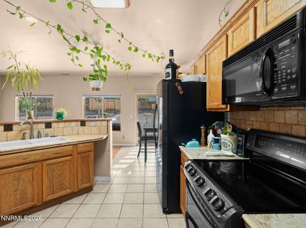 9445 Pine Tree Court, Reno, NV 89506 Photo