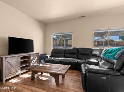 9445 Pine Tree Court, Reno, NV 89506 Photo