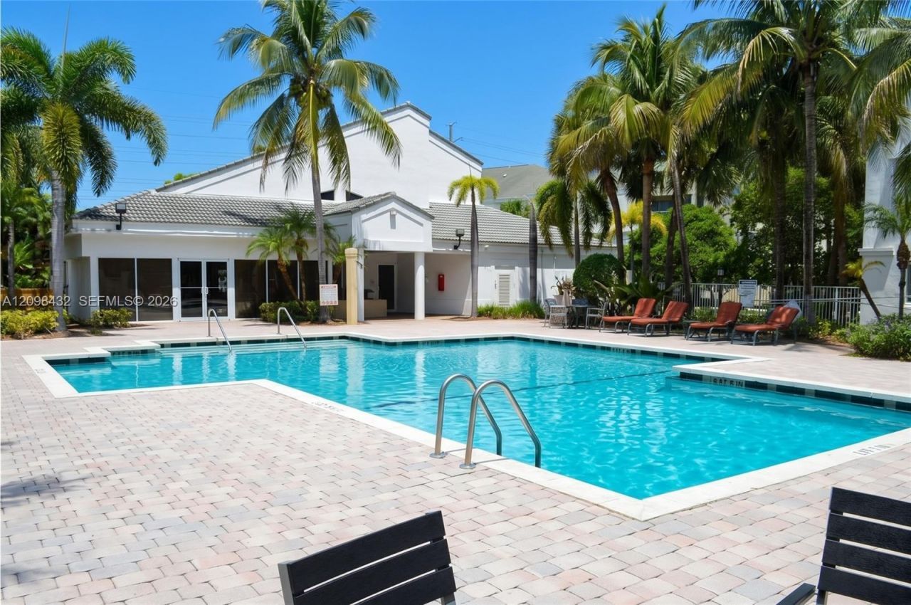 5740 Rock Island Rd , Unit 287, Tamarac, FL 33319 Photo