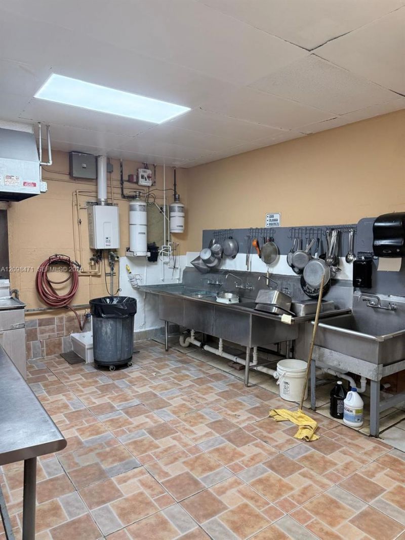 11300 NW 87th Ct,suite 144 , Hialeah Gardens, FL 33018 Photo