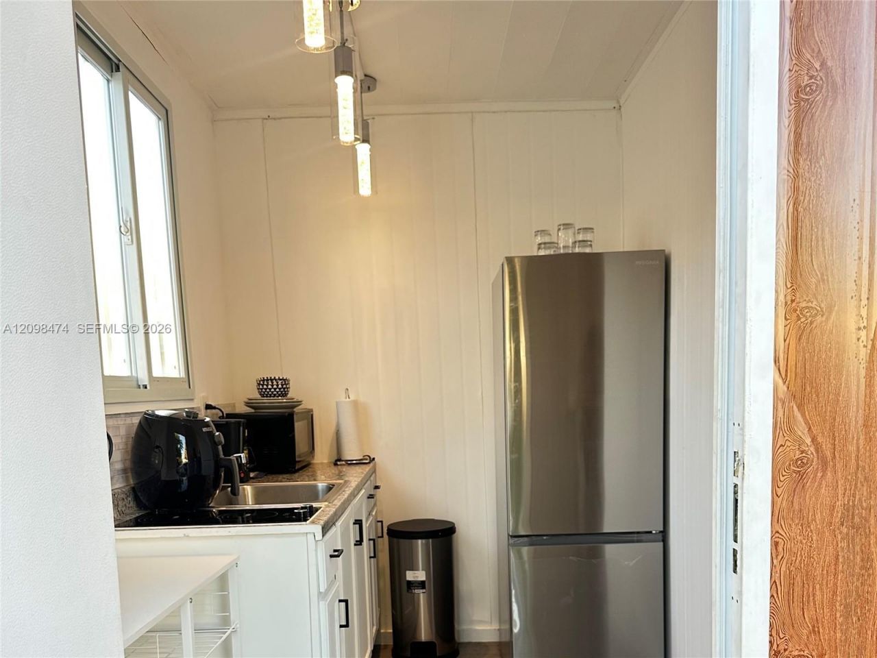 1021 NE 137th St, Unit C, North Miami, FL 33161 Photo