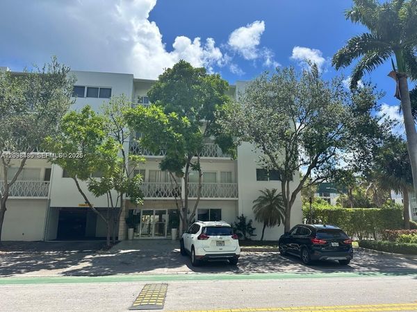 10001 W Bay Harbor Dr , Unit 101, Bay Harbor Islands, FL 33154
