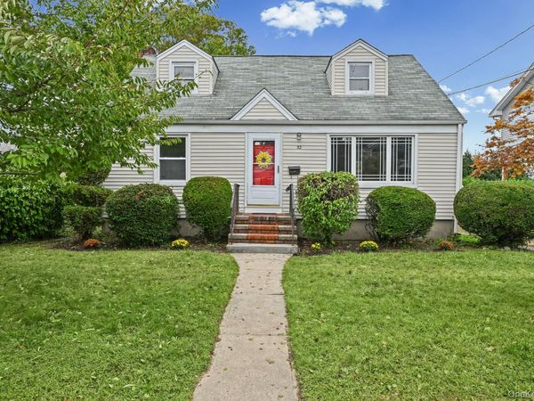 32 Brenner Avenue , Bethpage, NY 11714