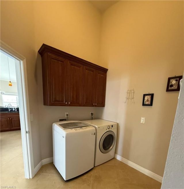 3220 NW 14th Ter, Cape Coral, FL 33993 Photo