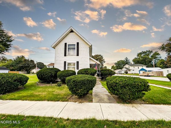 799 S Wood Street , Fostoria, OH 44830